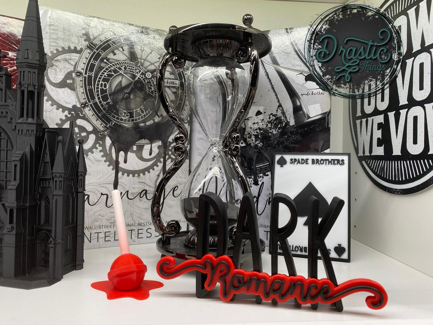 Bookshelf Word, Dark romance